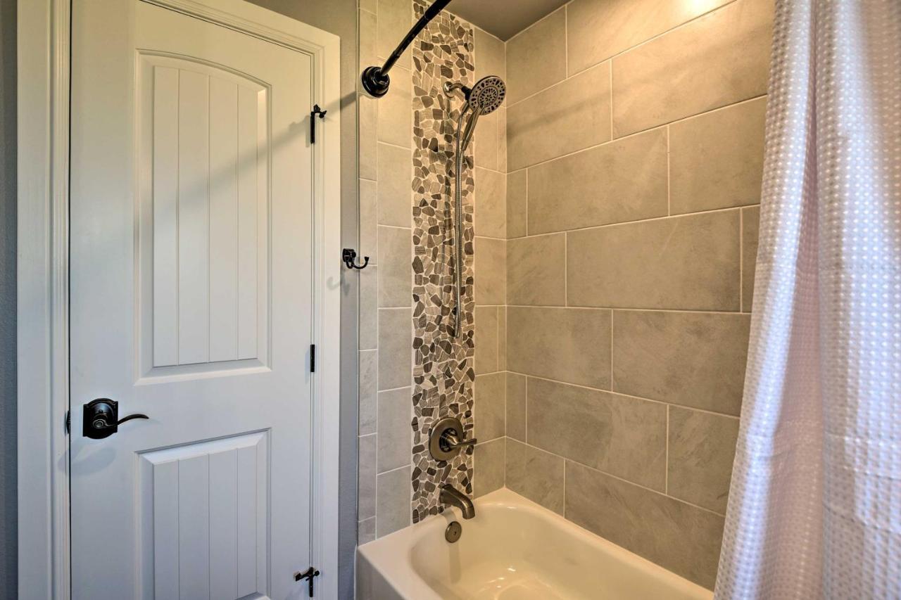 Granbury Home With Hot Tub And Furnished Patio! Exterior foto